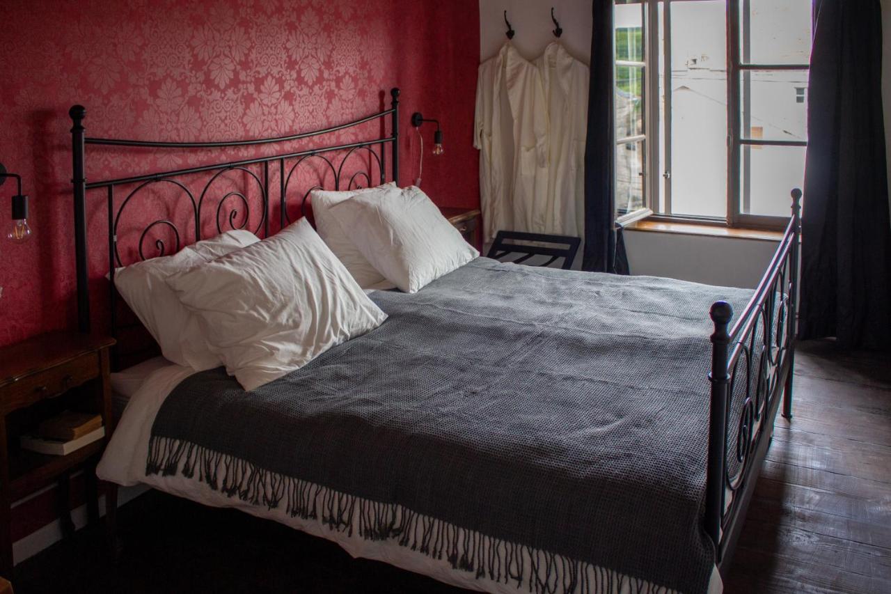 Le Voila Bed & Breakfast Melay  Luaran gambar